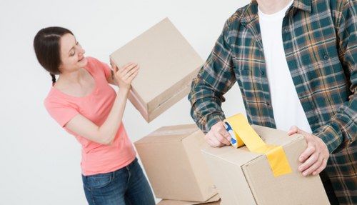 Professional movers coordinating a flat or office relocation in Marylebone