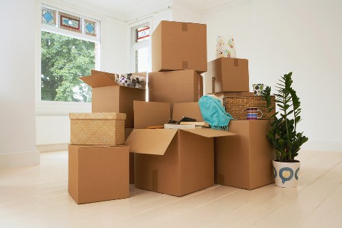 Removal truck serving Marylebone and nearby central London areas